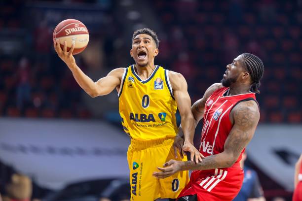 开了胜利的 开了胜利的