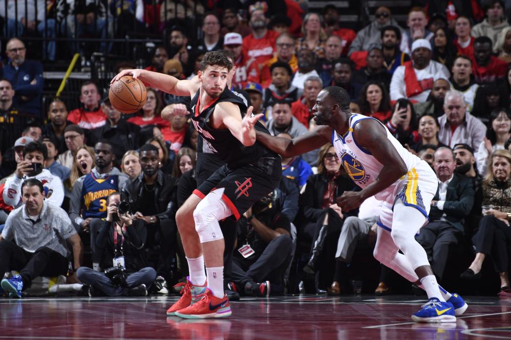 更显现了球 更显现了球