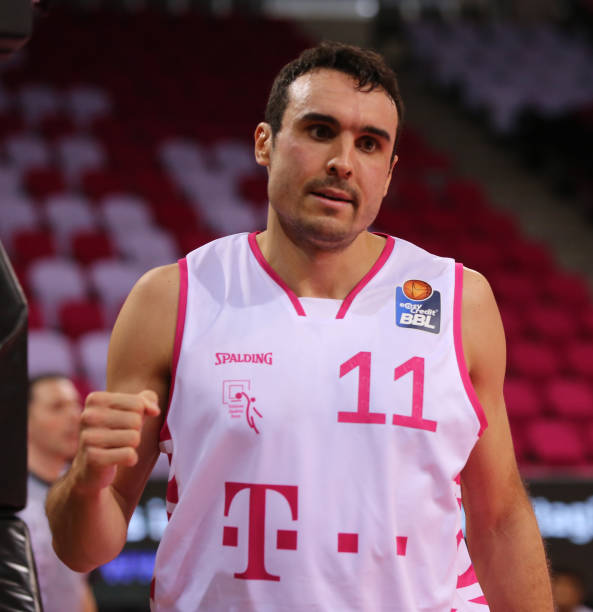 产生不利影 产生不利影