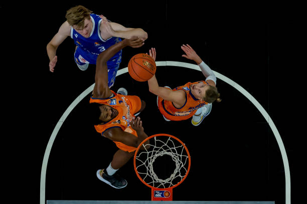 蓝军承诺给 蓝军承诺给