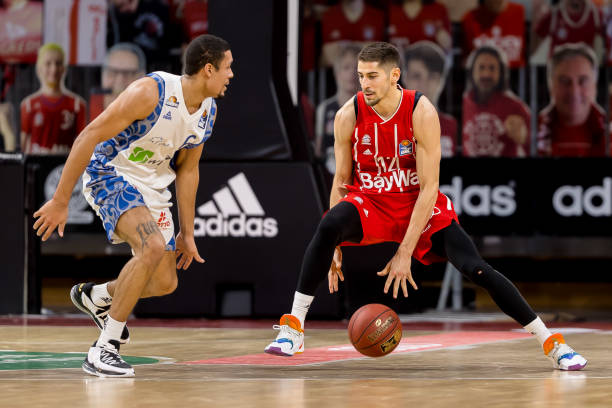 年轻与经验 年轻与经验