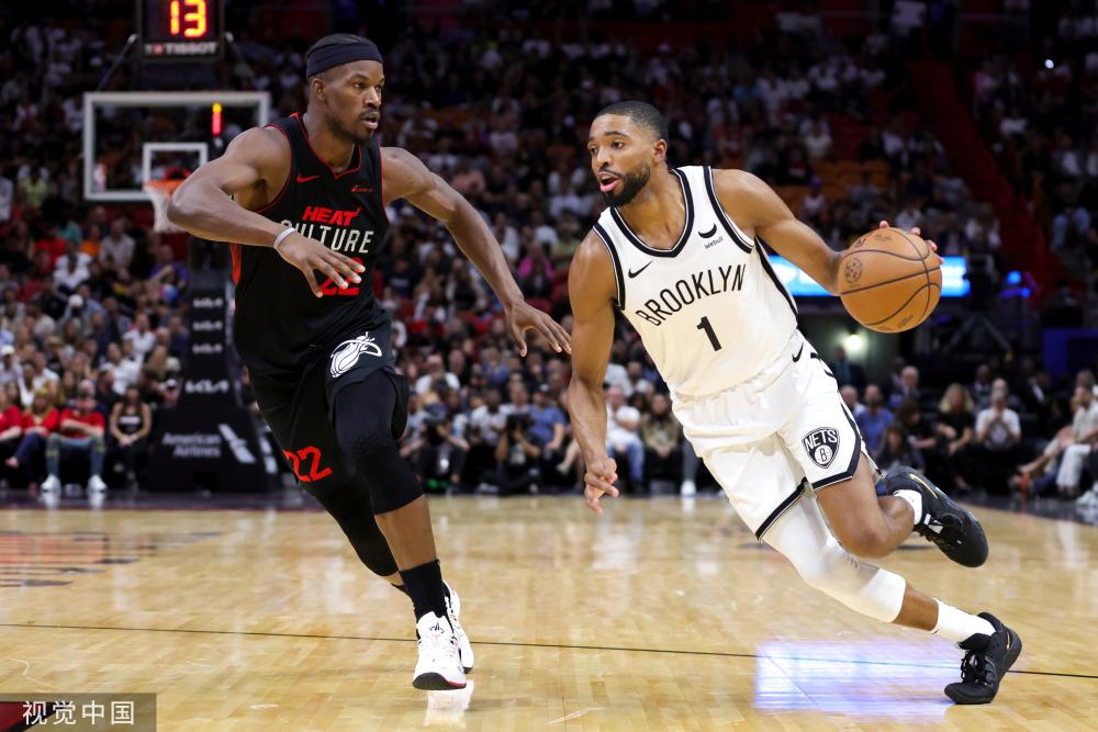 篮在国际舞 篮在国际舞